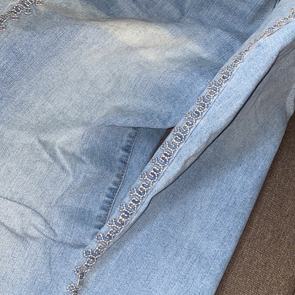 EUC Maternity Stretchy Jean Pants - Picture 6 of 7